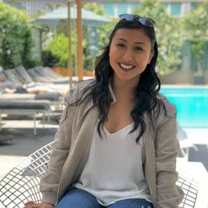 Meet your Posher, Leanne